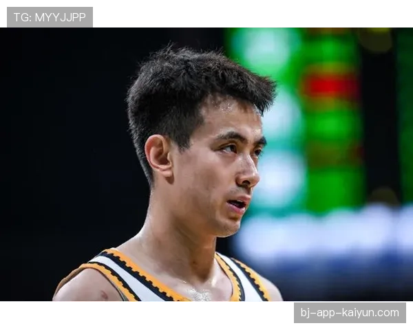 赵继伟腿部肌肉拉伤，预计需要一周恢复时间