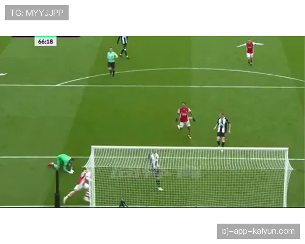 “足球连接我们”：英超联赛在伦敦举办的多元文化反歧视主题日活动